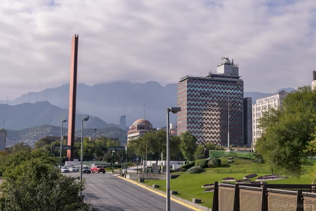 Ciudad de Monterrey donde opera PREMCO distribuyendo bolsas ESD de PREMCO